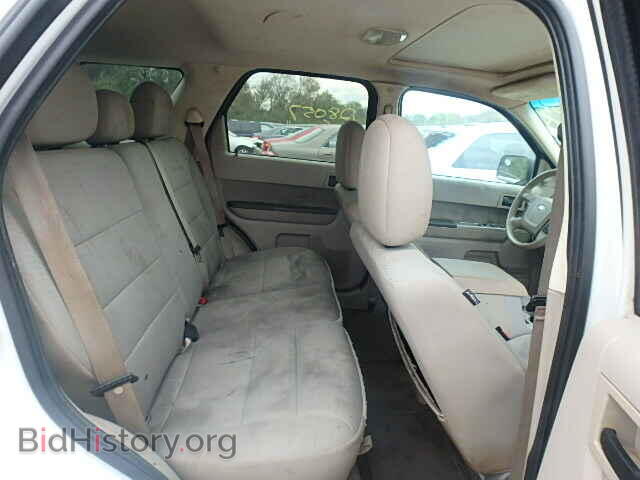 2011 FORD ESCAPE - VIN: 1FMCU0D74BKB32710 - Фото 6