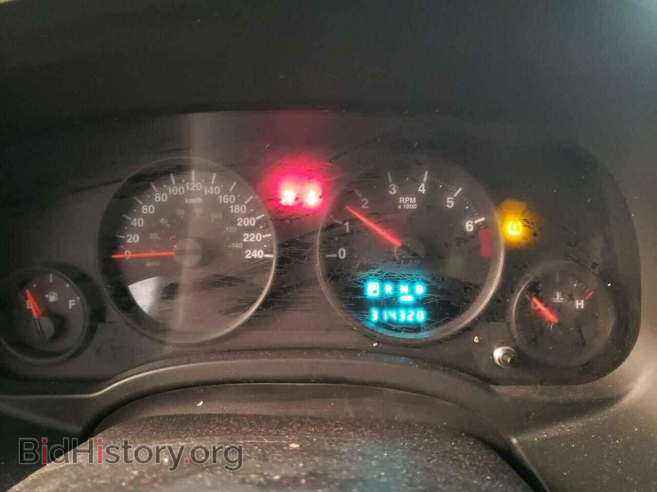 2009 JEEP COMPASS - VIN: 1J4FF47B29D241856 - Photo 9