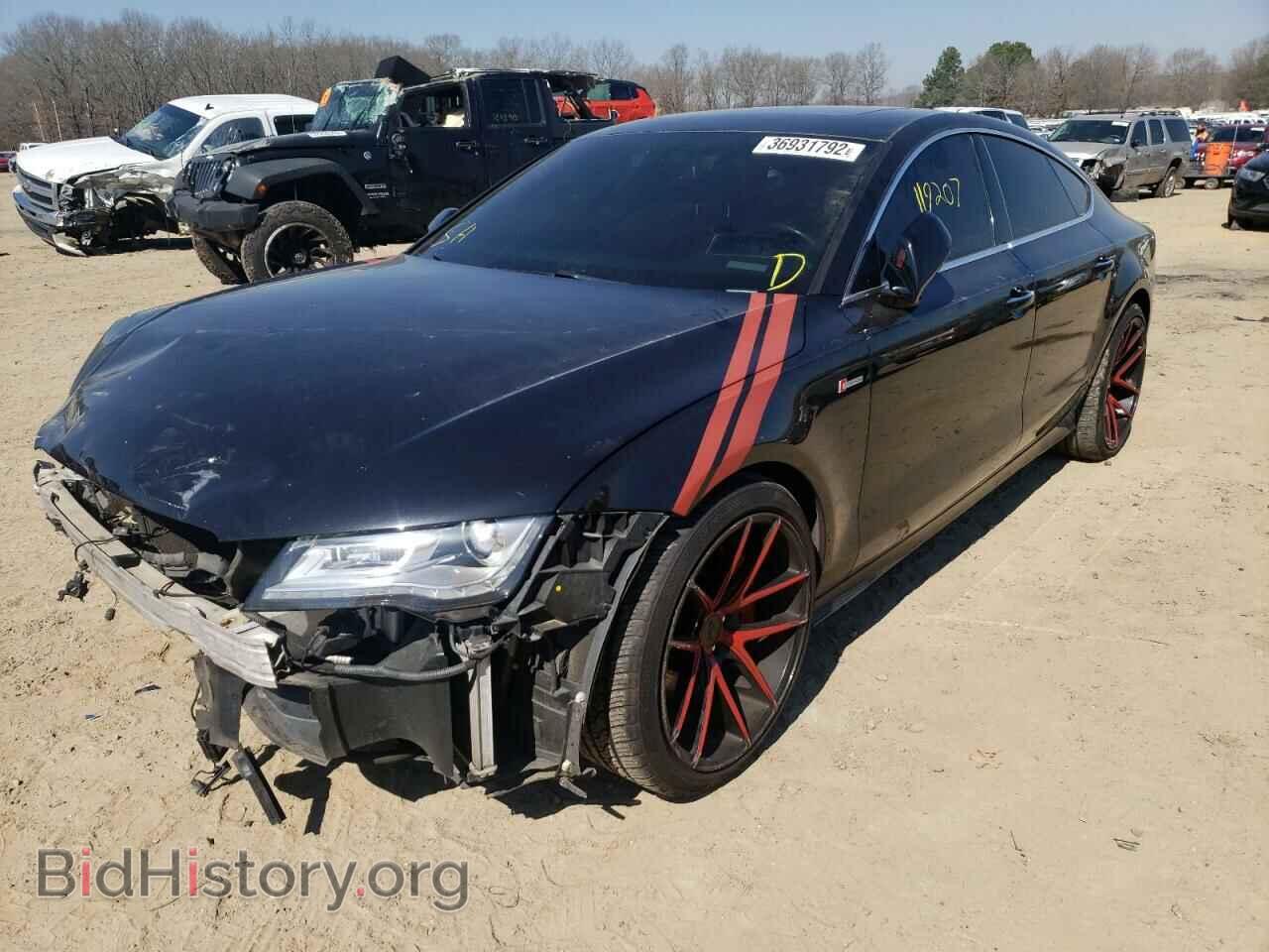 2012 AUDI A7 - VIN: WAUSGAFC2CN022467 - Photo 2