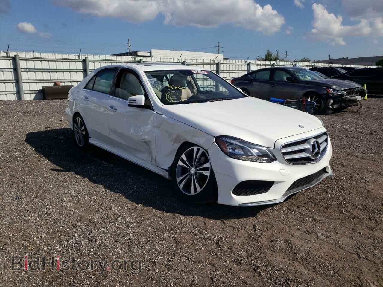 Photo WDDHF5KB6EB071413 - MERCEDES-BENZ E-CLASS 2014