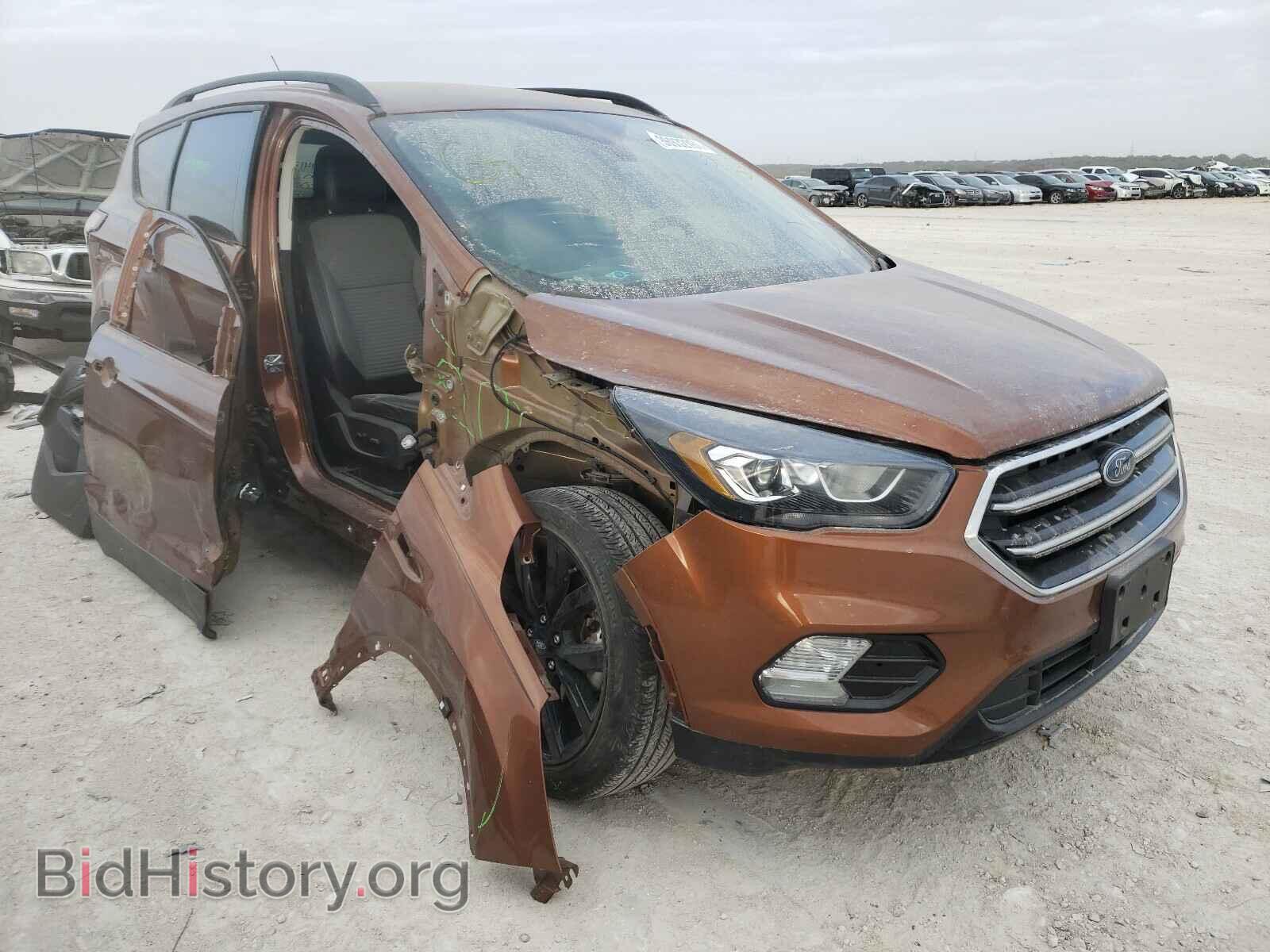 Photo 1FMCU0J95HUD58757 - FORD ESCAPE 2017