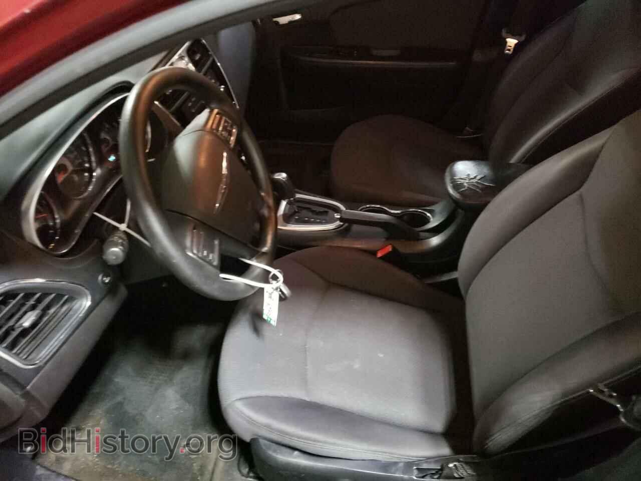 2012 CHRYSLER 200 - VIN: 1C3CCBAGXCN228627 - Фото 7