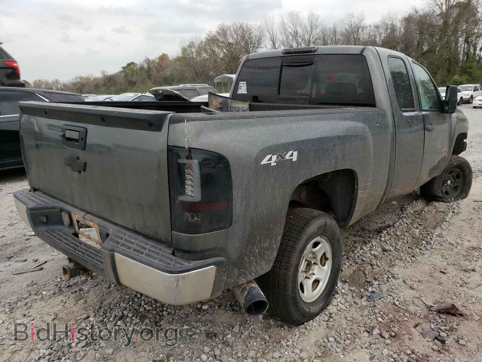 2011 CHEVROLET SILVERADO - VIN: 1GCRKSE35BZ100478 - Фото 4