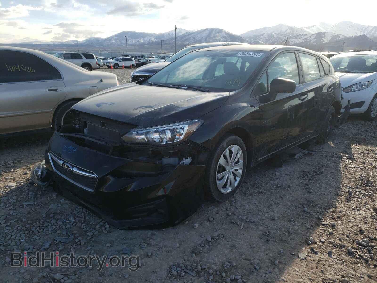 2018 SUBARU IMPREZA - VIN: 4S3GTAA61J3724701 - Фото 2