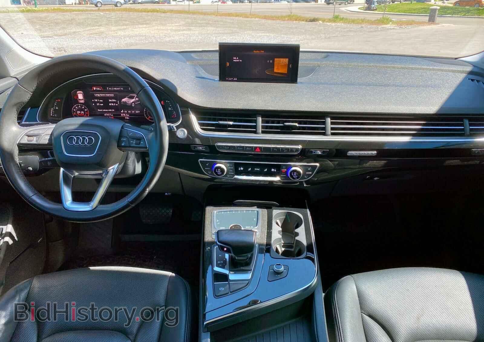 2017 AUDI Q7 - VIN: WA1VAAF74HD003849 - Фото 9