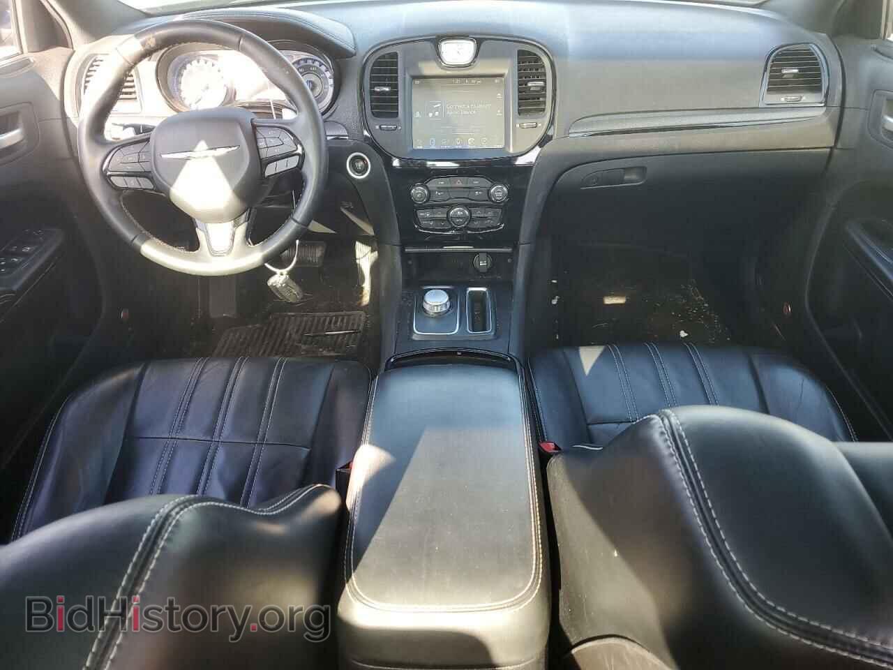 2015 CHRYSLER 300 - VIN: 2C3CCABG9FH903941 - Фото 8