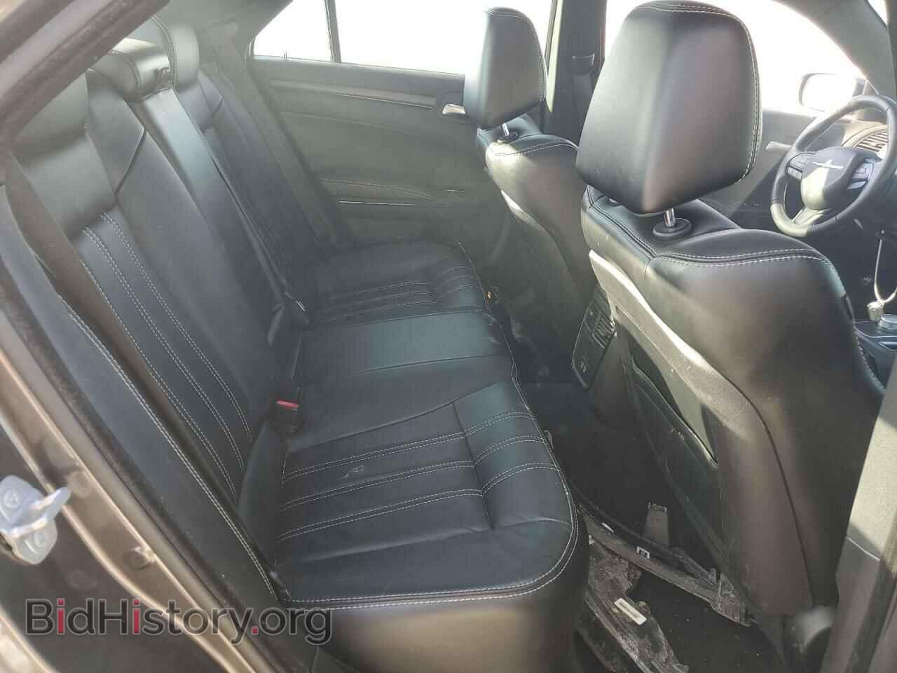 2015 CHRYSLER 300 - VIN: 2C3CCABG9FH903941 - Фото 10