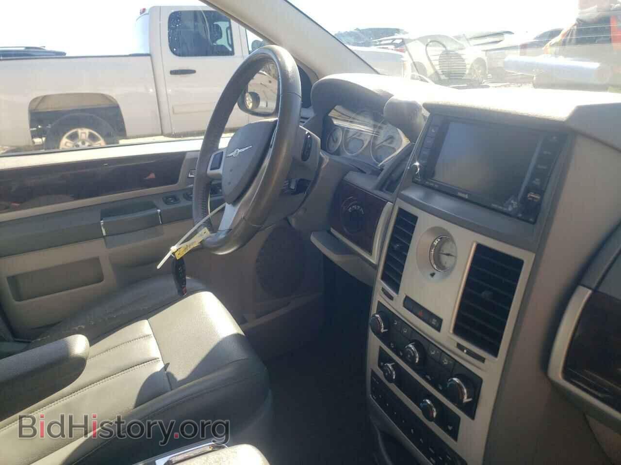 2010 CHRYSLER MINIVAN - VIN: 2A4RR5D1XAR351206 - Фото 9