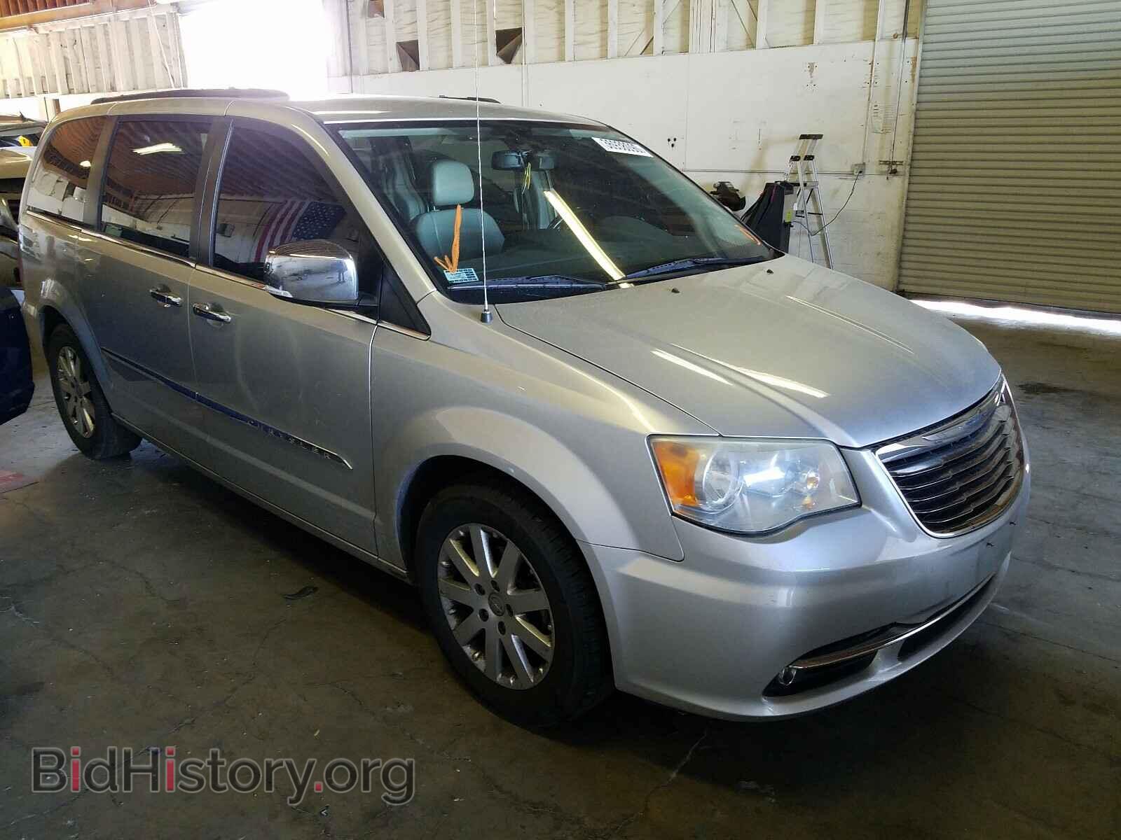 Фотография 2A4RR8DG8BR609665 - CHRYSLER TOWN & COU 2011