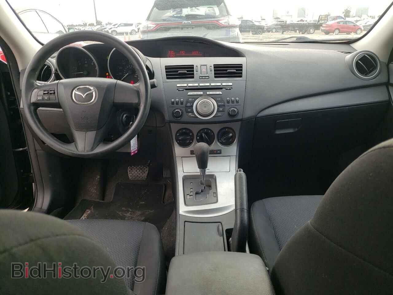 2011 MAZDA 3 - VIN: JM1BL1UF8B1497588 - Фото 8