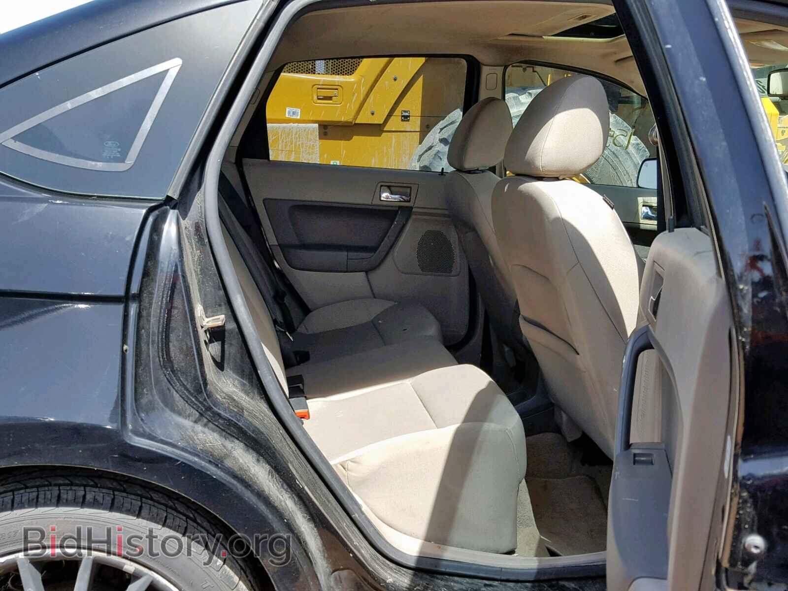 2011 FORD FOCUS - VIN: 1FAHP3GN3BW153799 - Photo 6