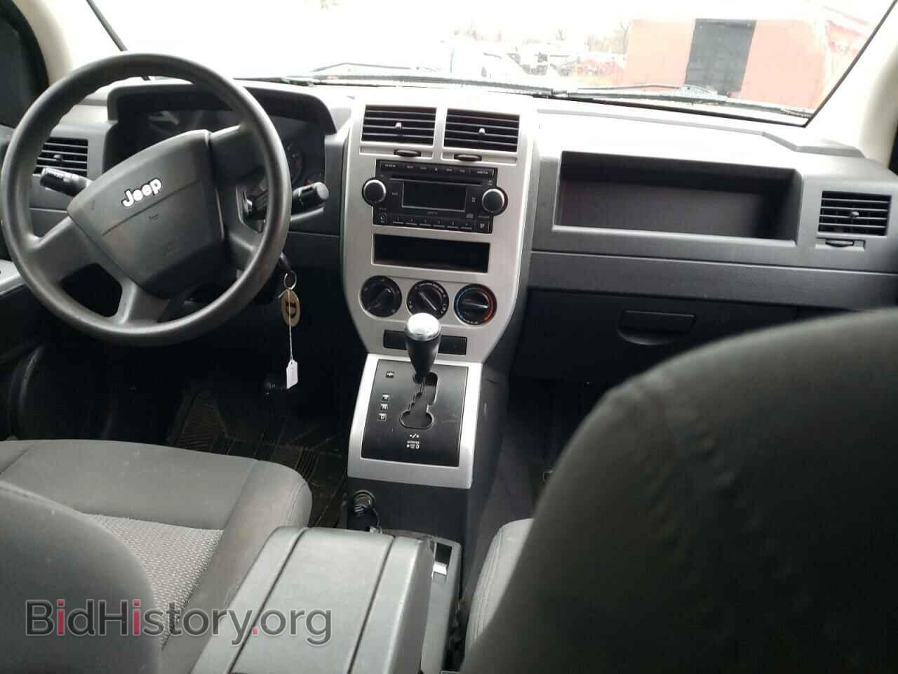 2008 JEEP COMPASS - VIN: 1J8FF47W98D528126 - Фото 8