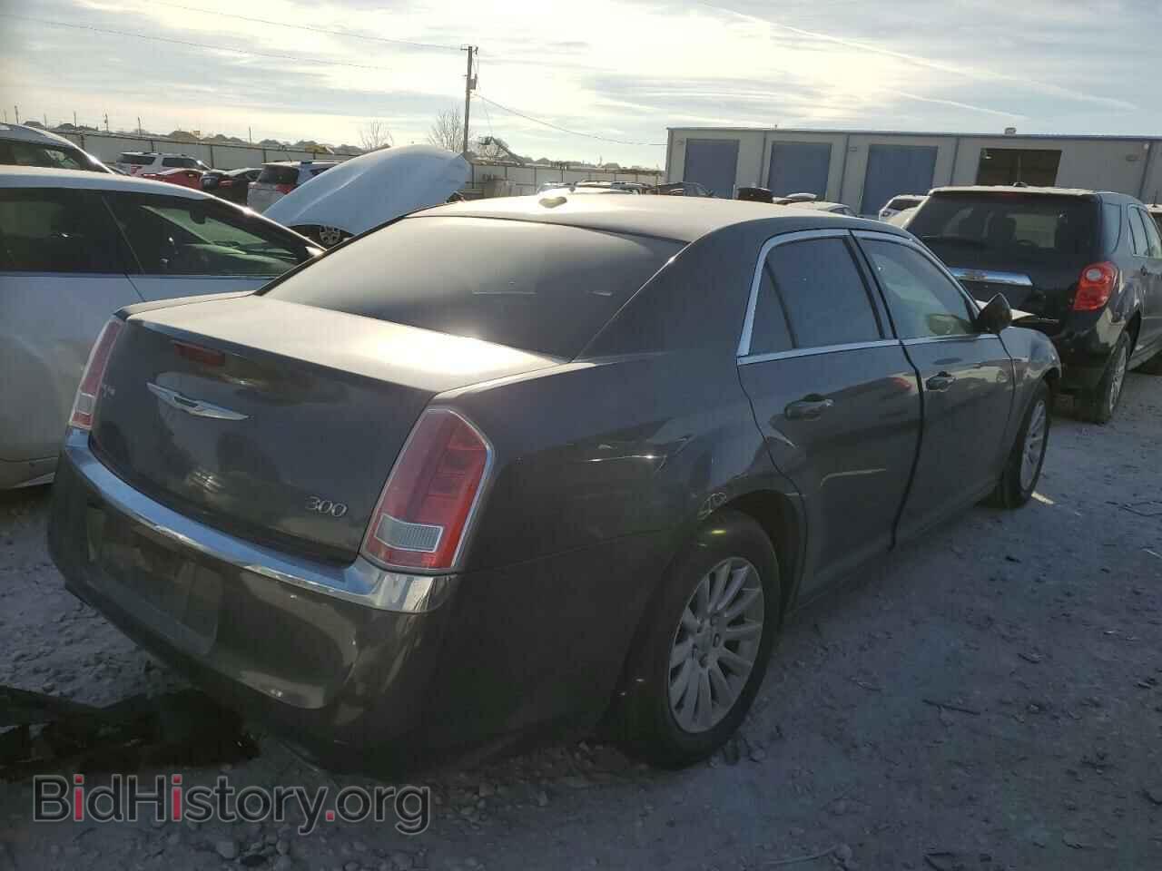 2013 CHRYSLER 300 - VIN: 2C3CCAAG1DH558029 - Фото 3