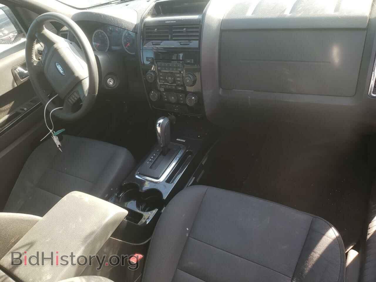 2011 FORD ESCAPE - VIN: 1FMCU0DG9BKC04064 - Фото 9