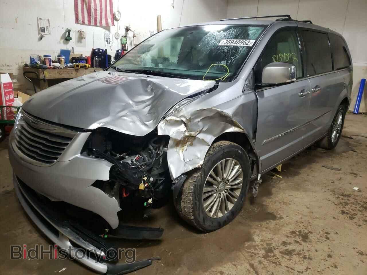 2013 CHRYSLER MINIVAN - VIN: 2C4RC1CG2DR786733 - Photo 2