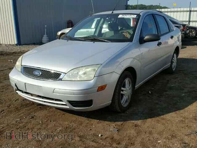 2005 FORD FOCUS - VIN: 1FAFP34N35W253949 - Фото 2
