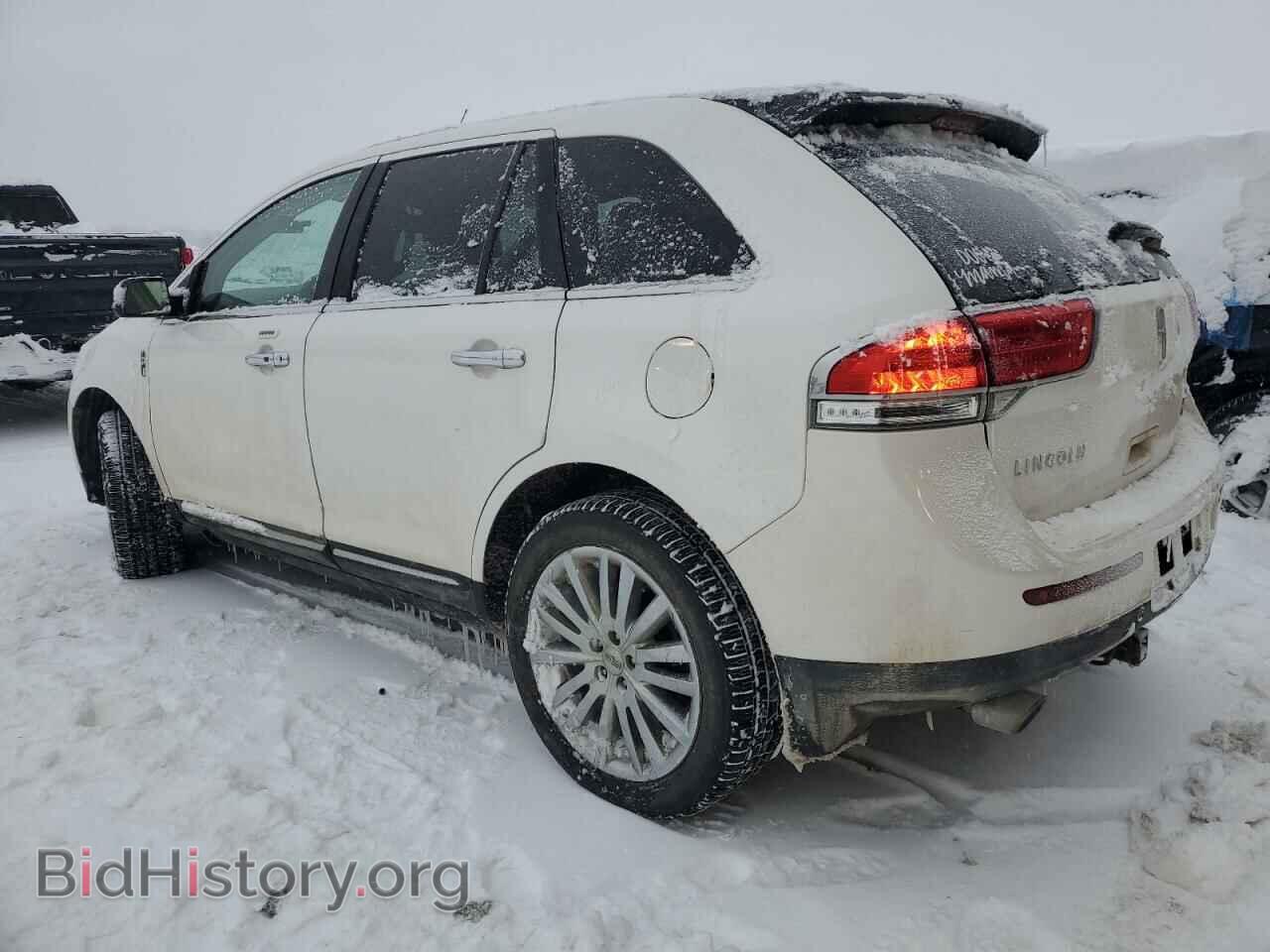 2012 LINCOLN MKX - VIN: 2LMDJ8JK4CBL07669 - Photo 2