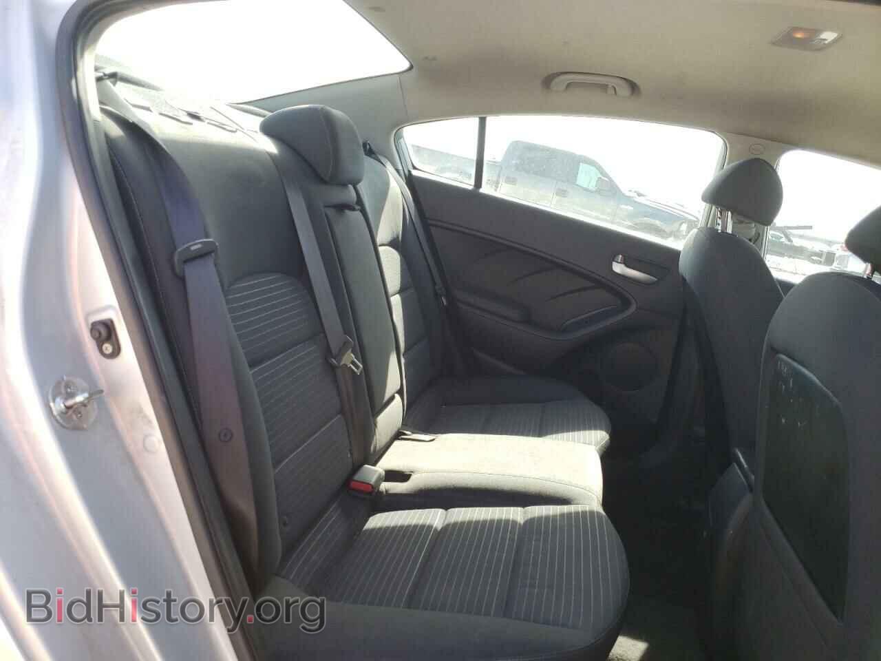 2017 KIA FORTE - VIN: 3KPFL4A78HE128929 - Фото 6
