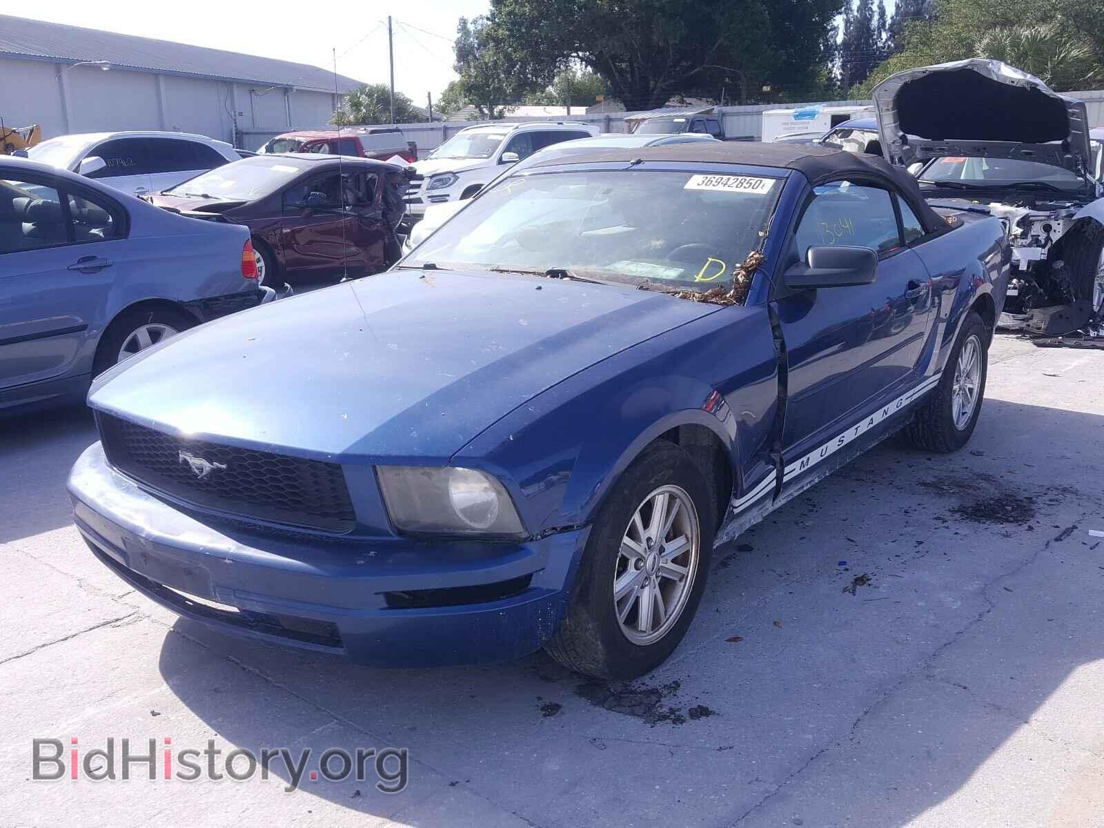 2007 FORD MUSTANG - VIN: 1ZVFT84N575260751 - Фото 2