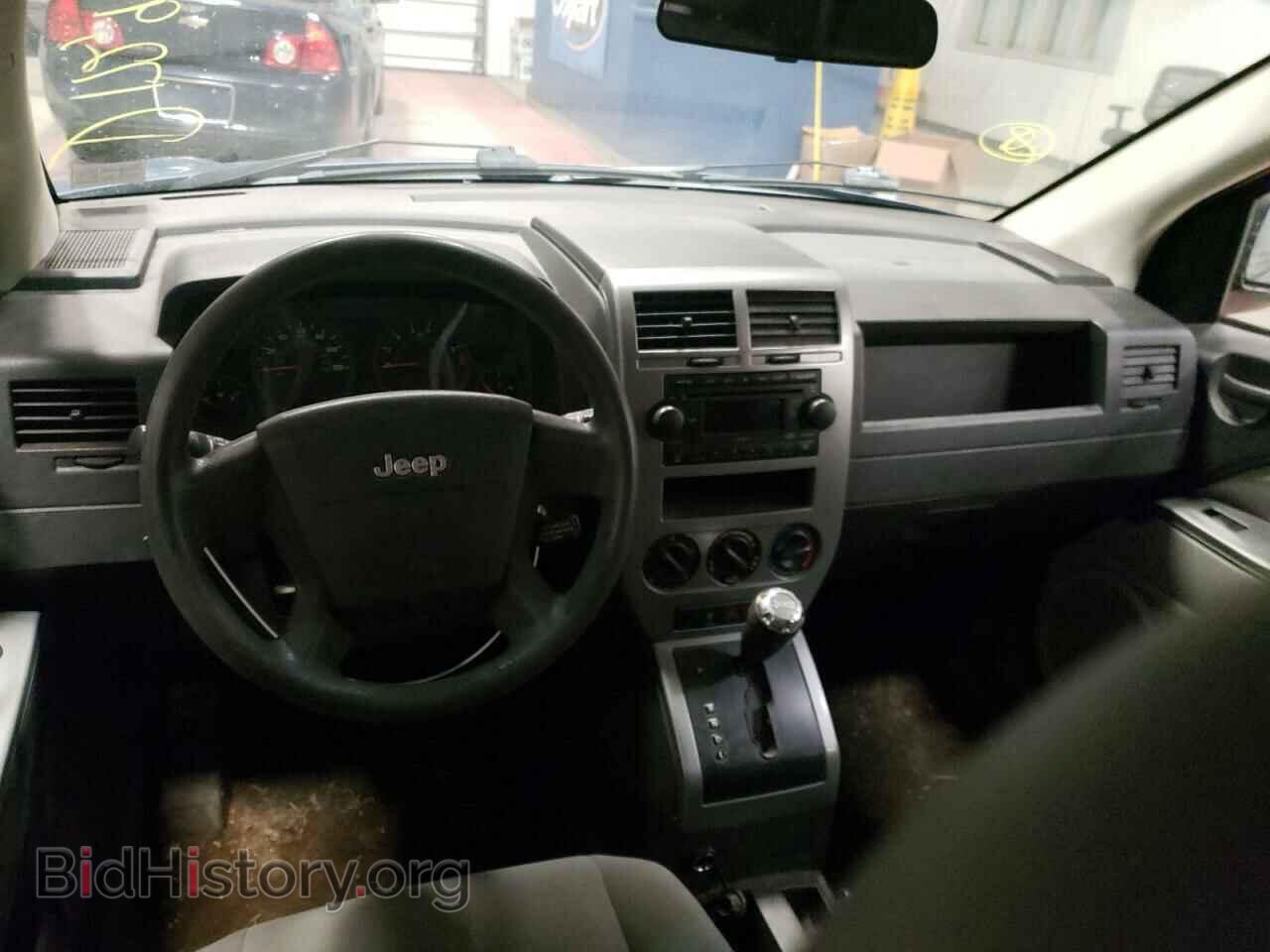 2007 JEEP COMPASS - VIN: 1J8FT47077D427086 - Фото 8
