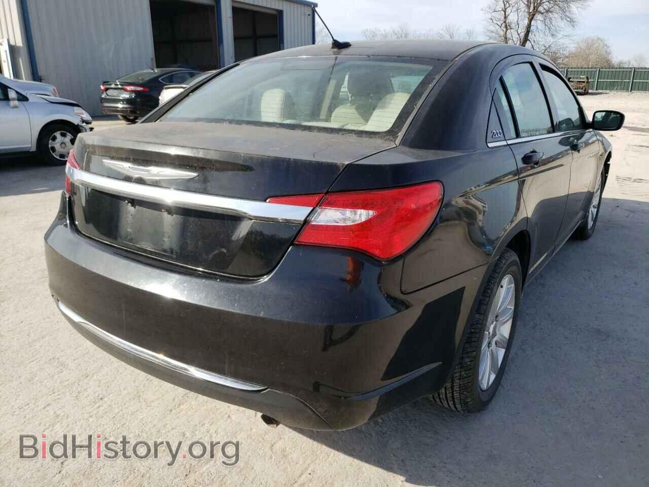 2011 CHRYSLER 200 - VIN: 1C3BC1FB5BN546009 - Фото 4