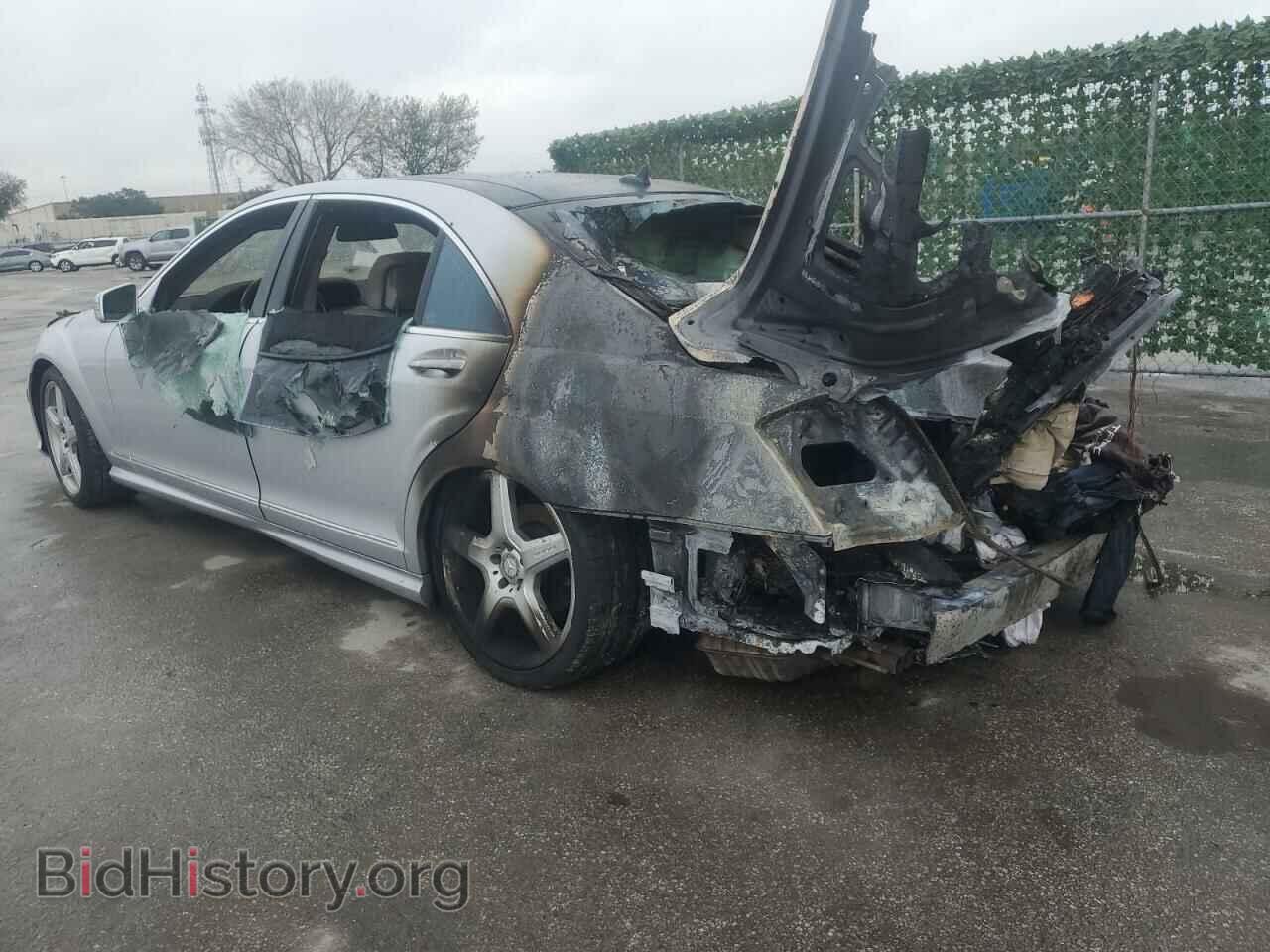 2013 MERCEDES-BENZ S-CLASS - VIN: WDDNG7DBXDA511193 - Фото 2