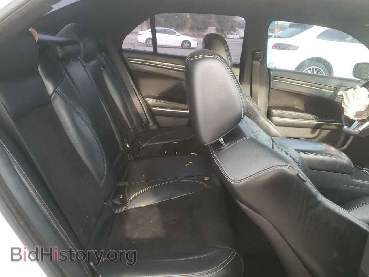 2012 CHRYSLER 300 - VIN: 2C3CCAFJXCH801467 - Фото 10