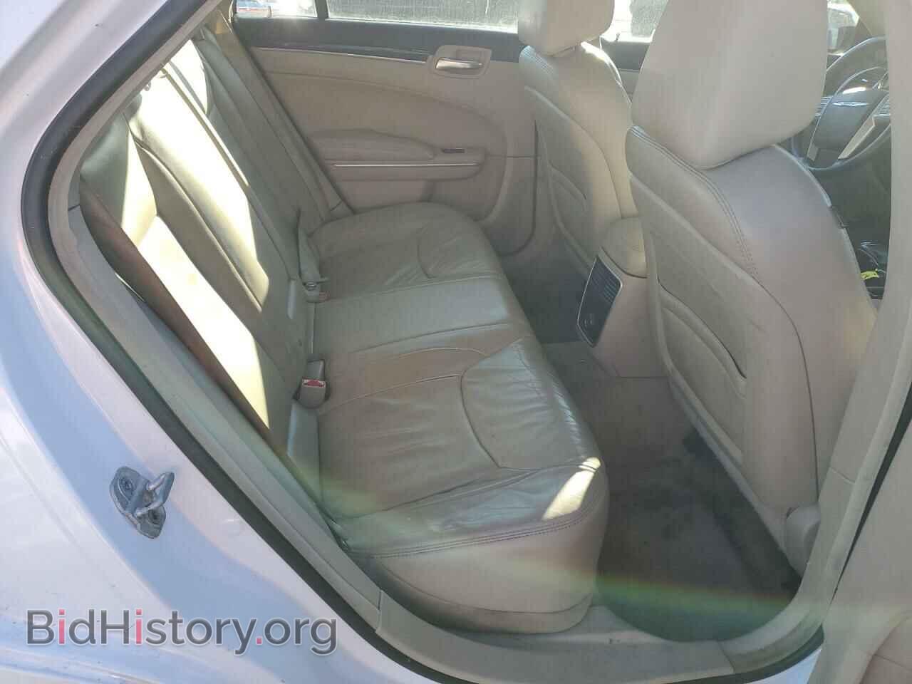 2013 CHRYSLER 300 - VIN: 2C3CCAAG2DH530207 - Фото 10