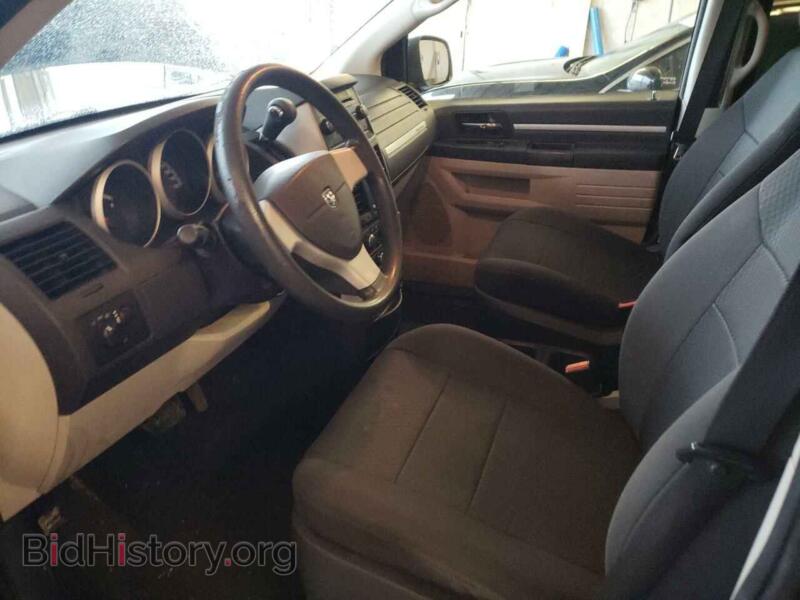 2010 Dodge CARAVAN (VIN 2D4RN4DE9AR327027) — photo 7 of 12