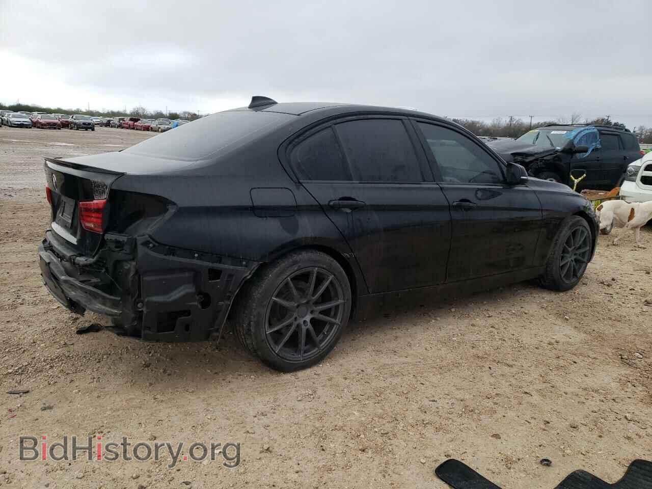 2016 BMW 3 SERIES - VIN: WBA8E1G57GNU11031 - Фото 3