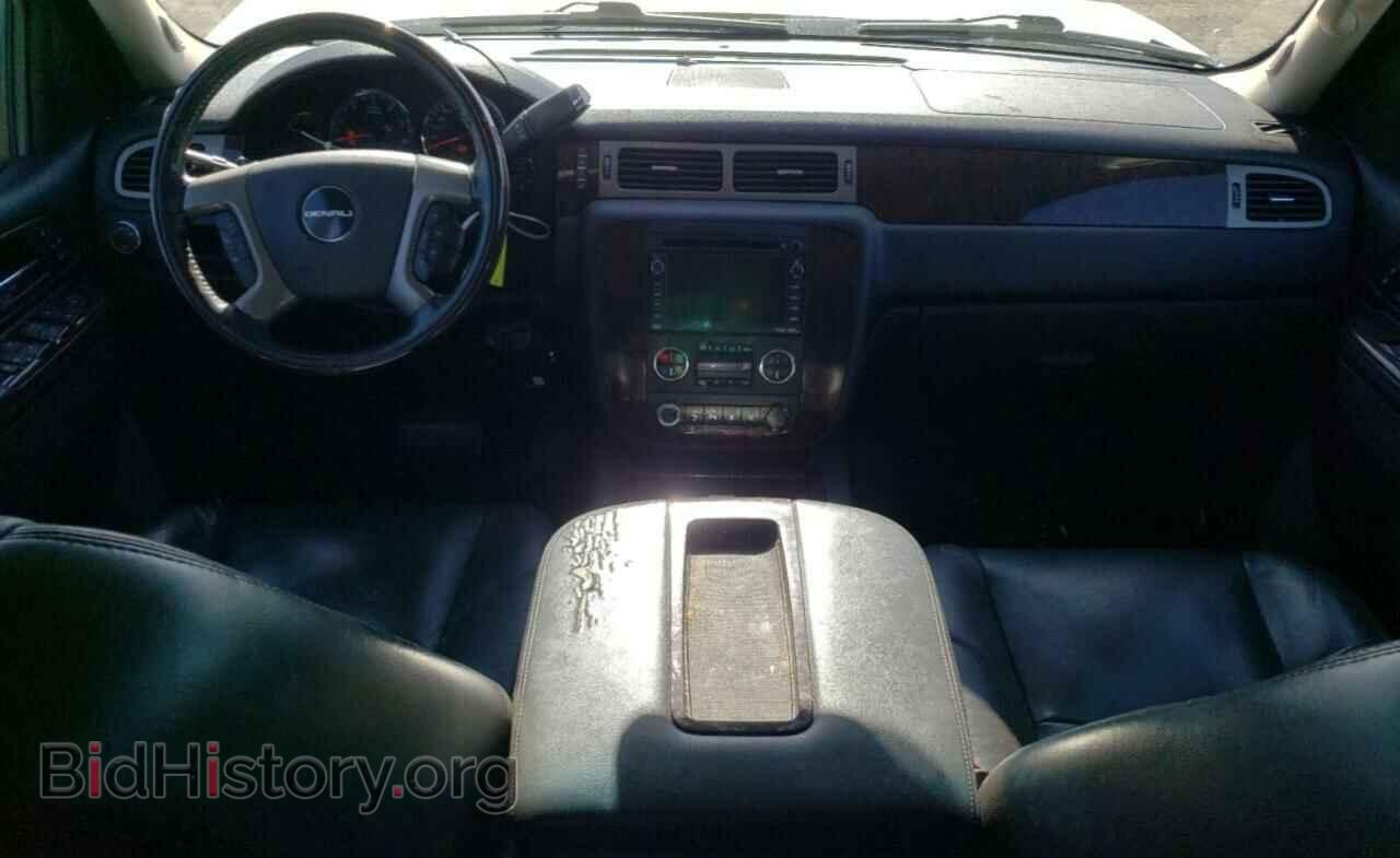 2011 GMC YUKON - VIN: 1GKS1MEF6BR139031 - Фото 8