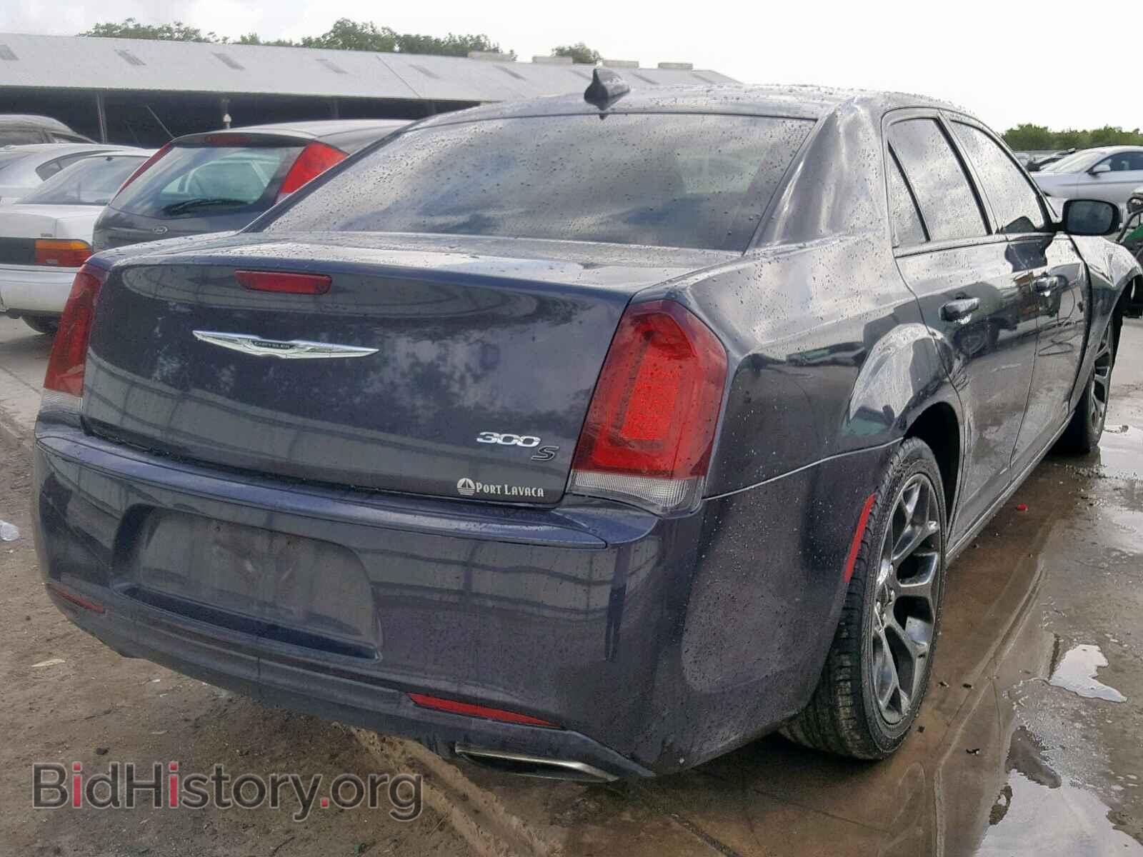 2016 CHRYSLER 300 - VIN: 2C3CCABGXGH329058 - Фото 4