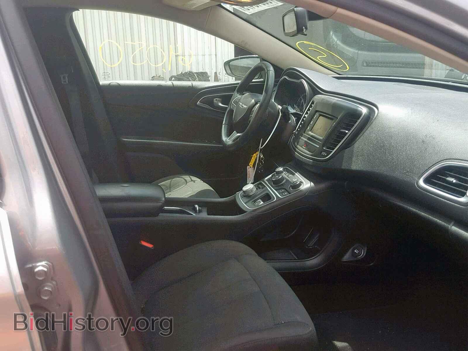 2016 CHRYSLER 200 - VIN: 1C3CCCABXGN165237 - Photo 5