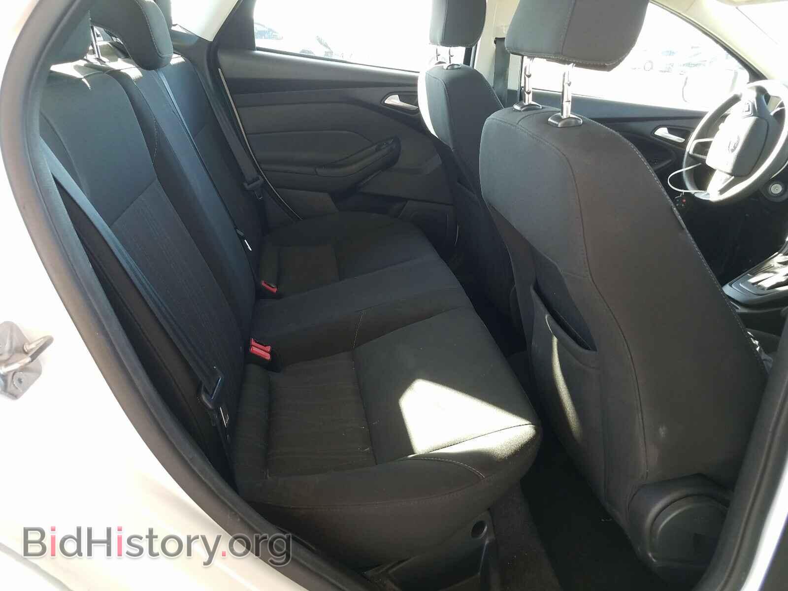 2017 FORD FOCUS - VIN: 1FADP3F2XHL259702 - Photo 6