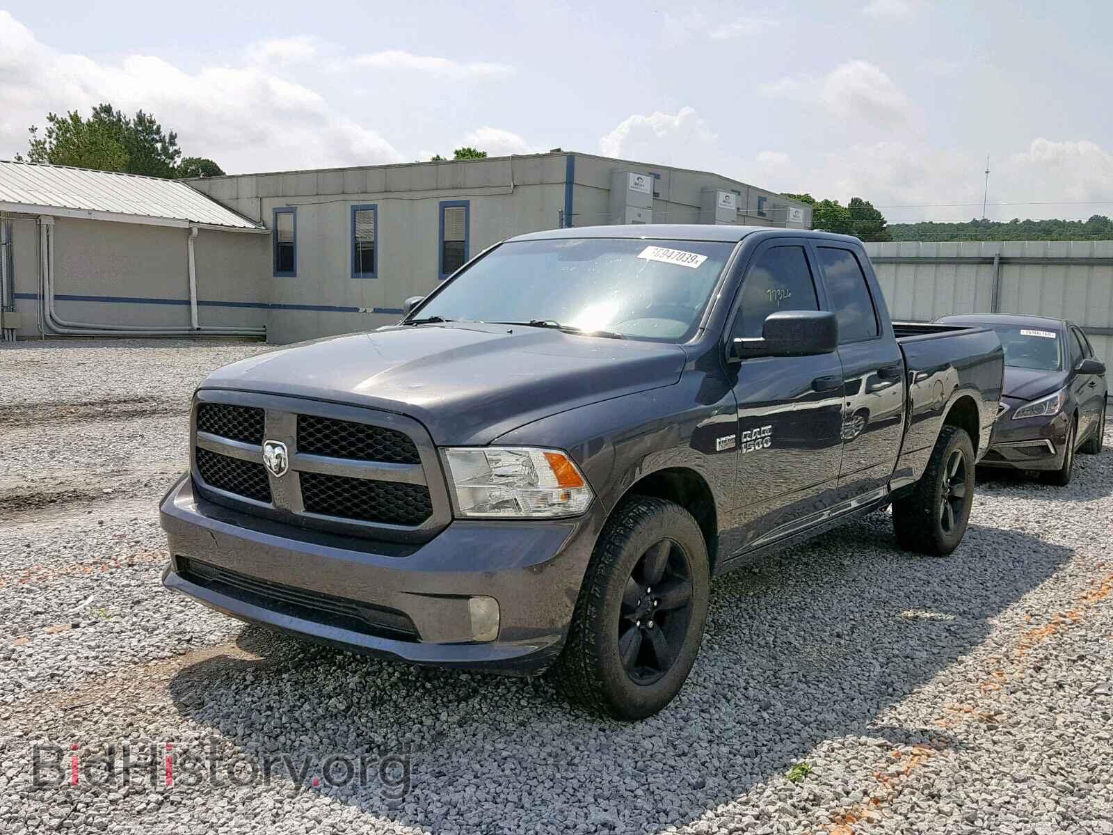 2016 RAM 1500 ST - VIN: 1C6RR7FT4GS414234 - Фото 2