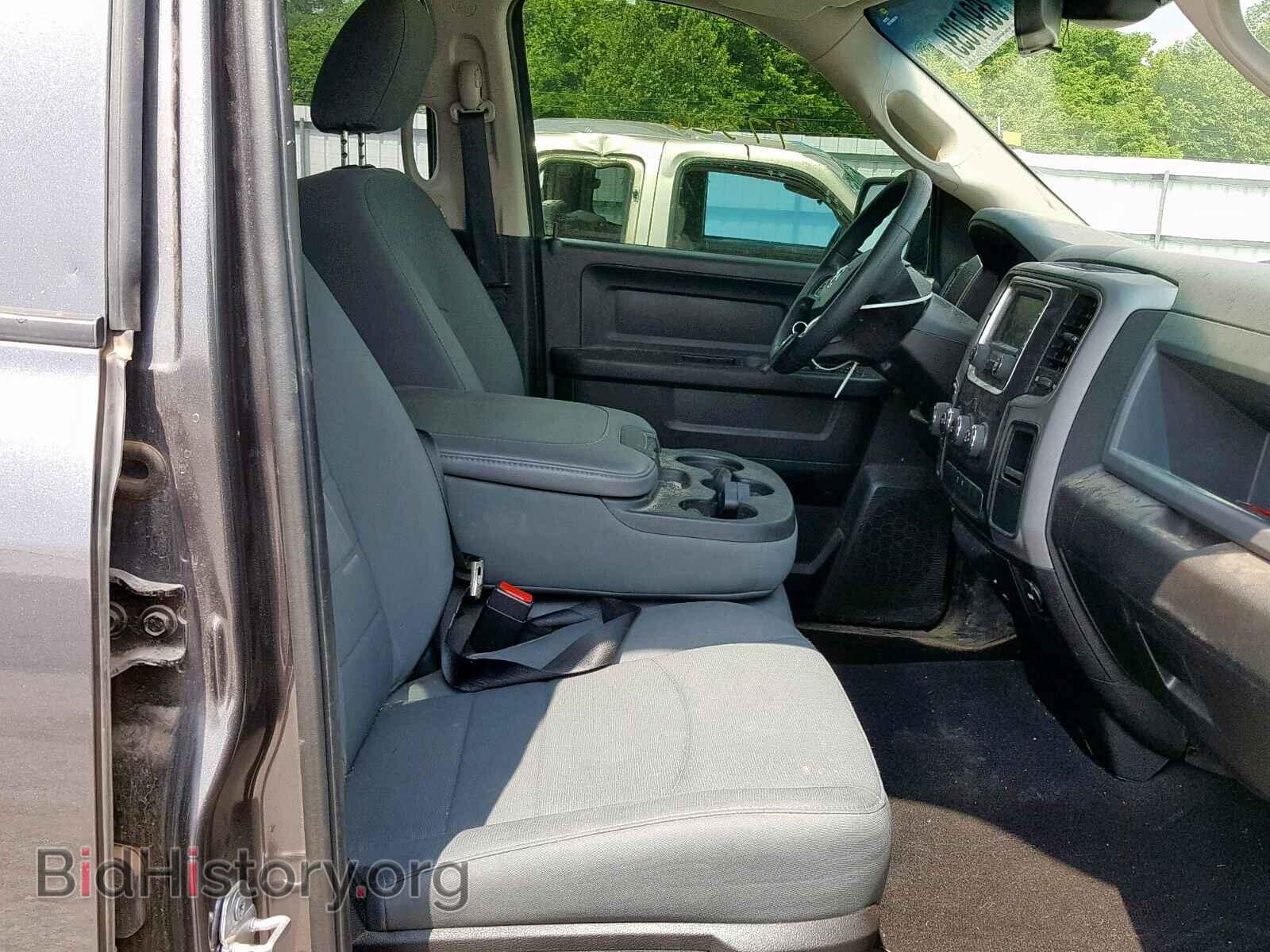 2016 RAM 1500 ST - VIN: 1C6RR7FT4GS414234 - Фото 5