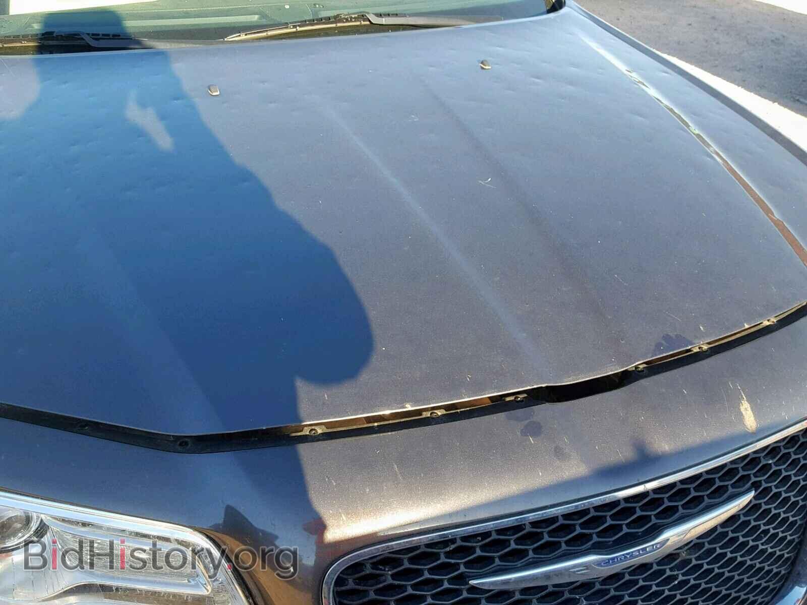 2015 CHRYSLER 300 - VIN: 2C3CCAAG4FH841981 - Фото 9