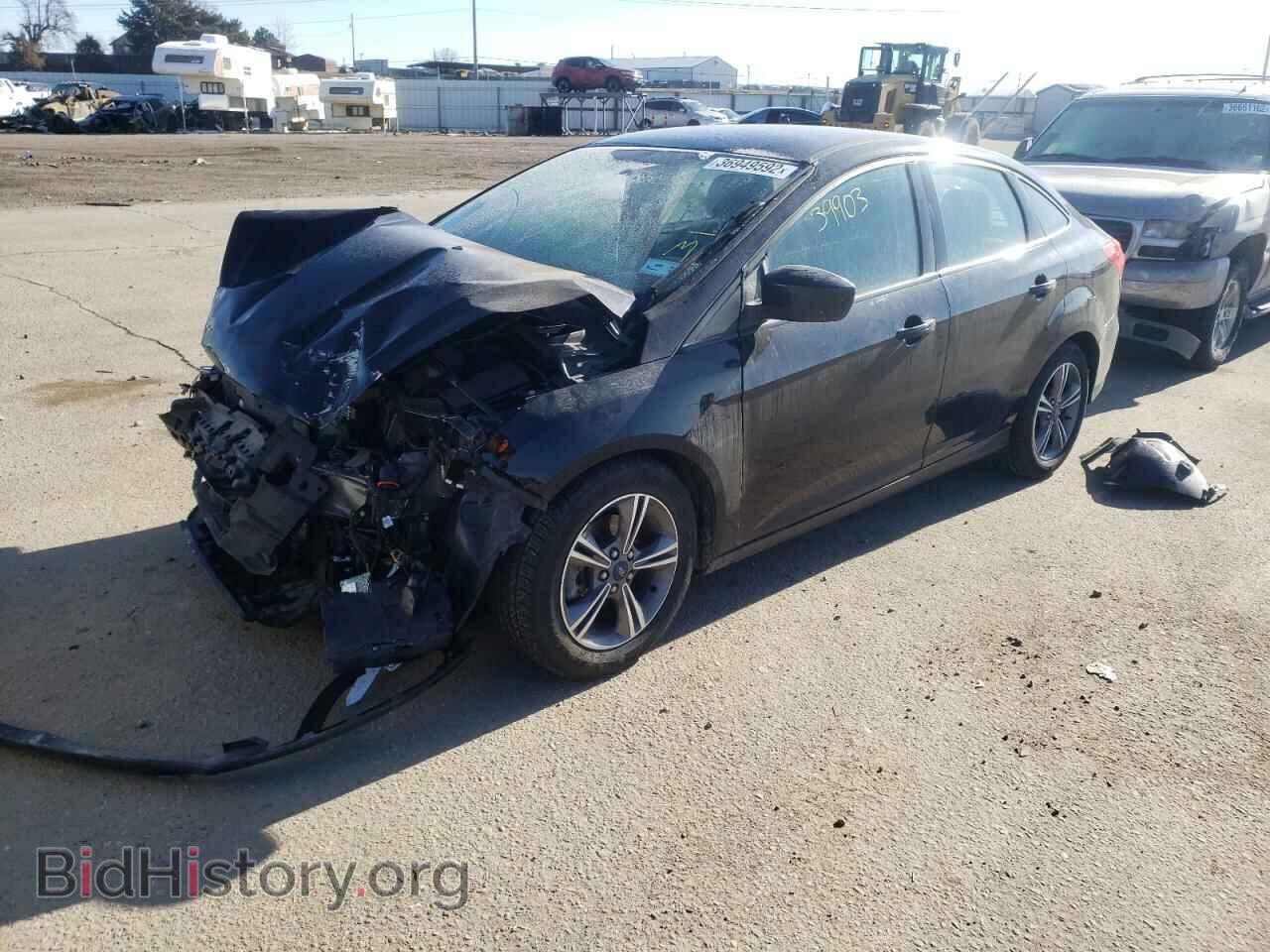 2018 FORD FOCUS - VIN: 1FADP3FE5JL292140 - Фото 2