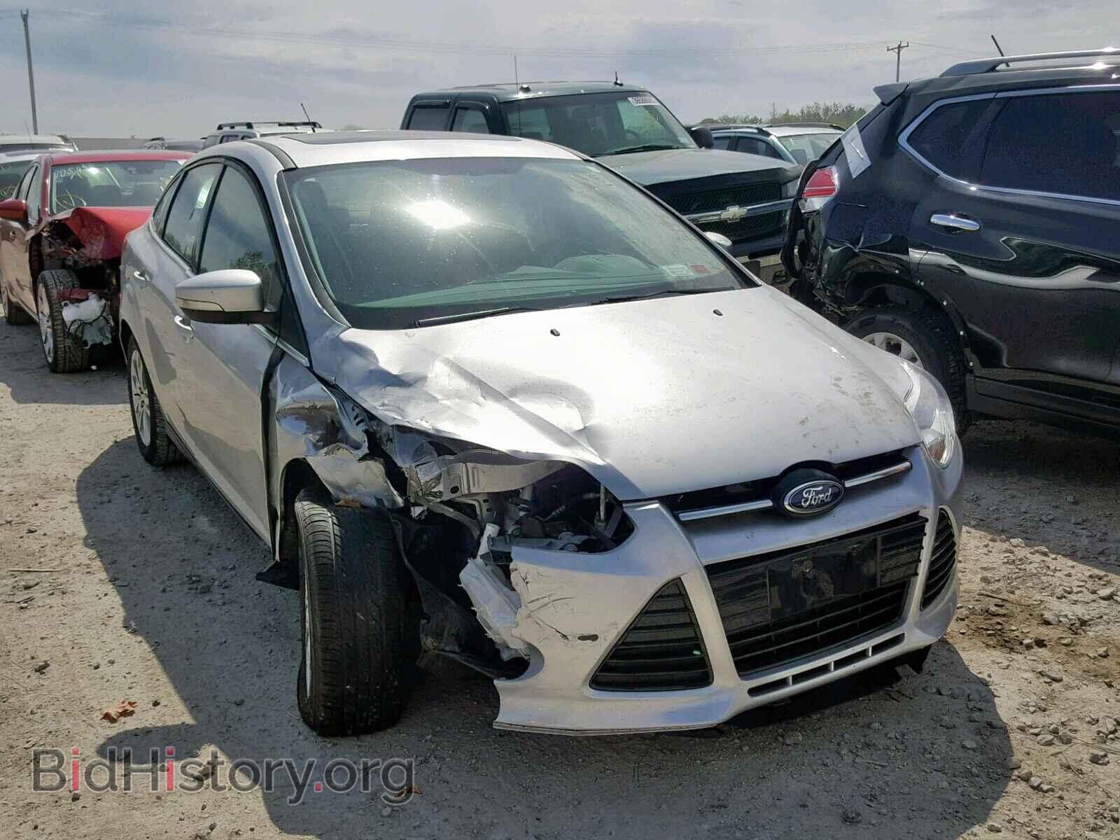 Photo 1FAHP3H29CL177094 - FORD FOCUS 2012