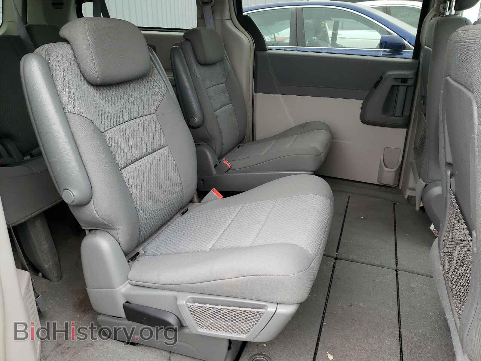 2010 CHRYSLER MINIVAN - VIN: 2A4RR5D19AR319296 - Фото 6