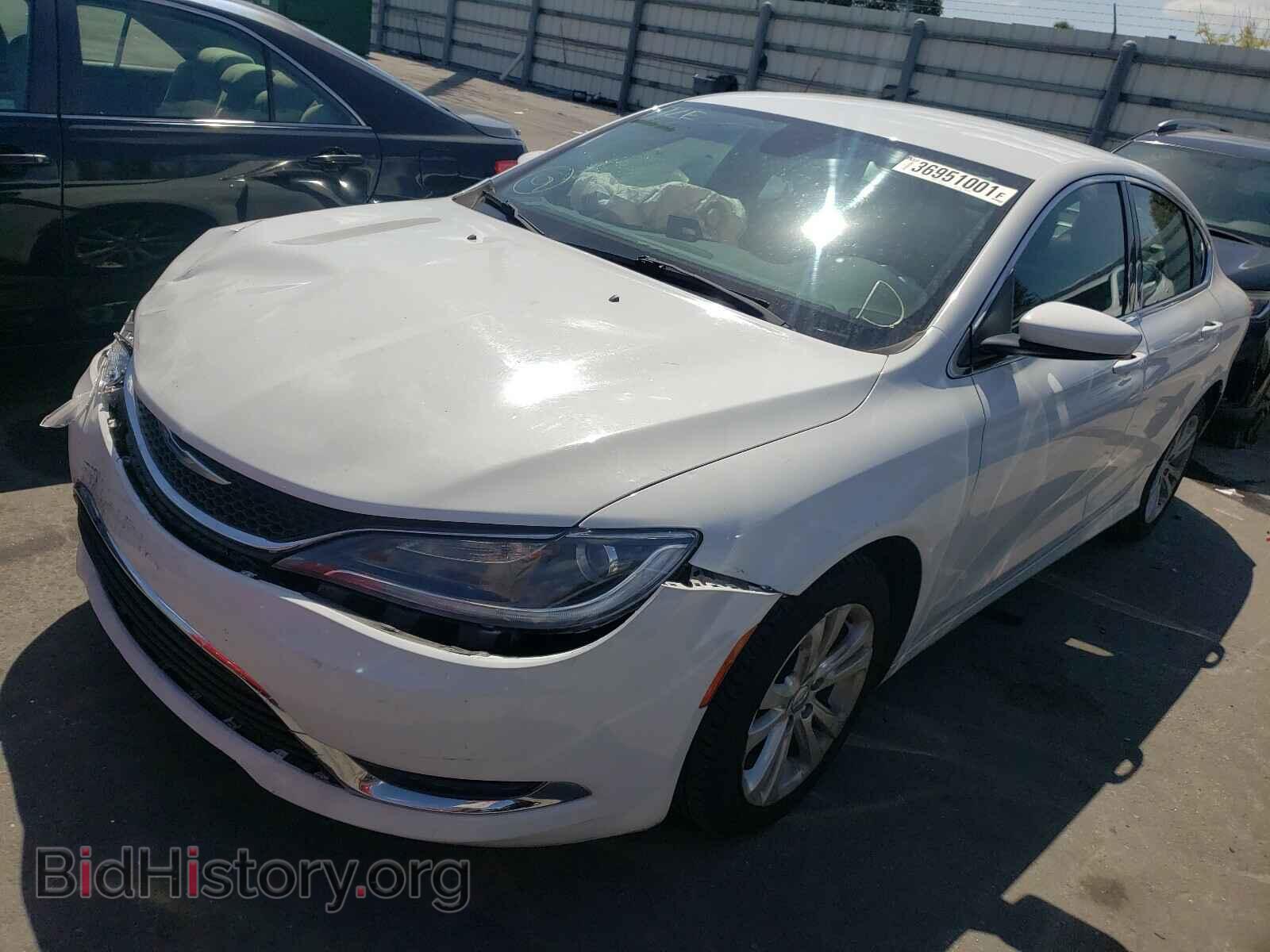 2015 CHRYSLER 200 - VIN: 1C3CCCAB3FN674794 - Photo 2