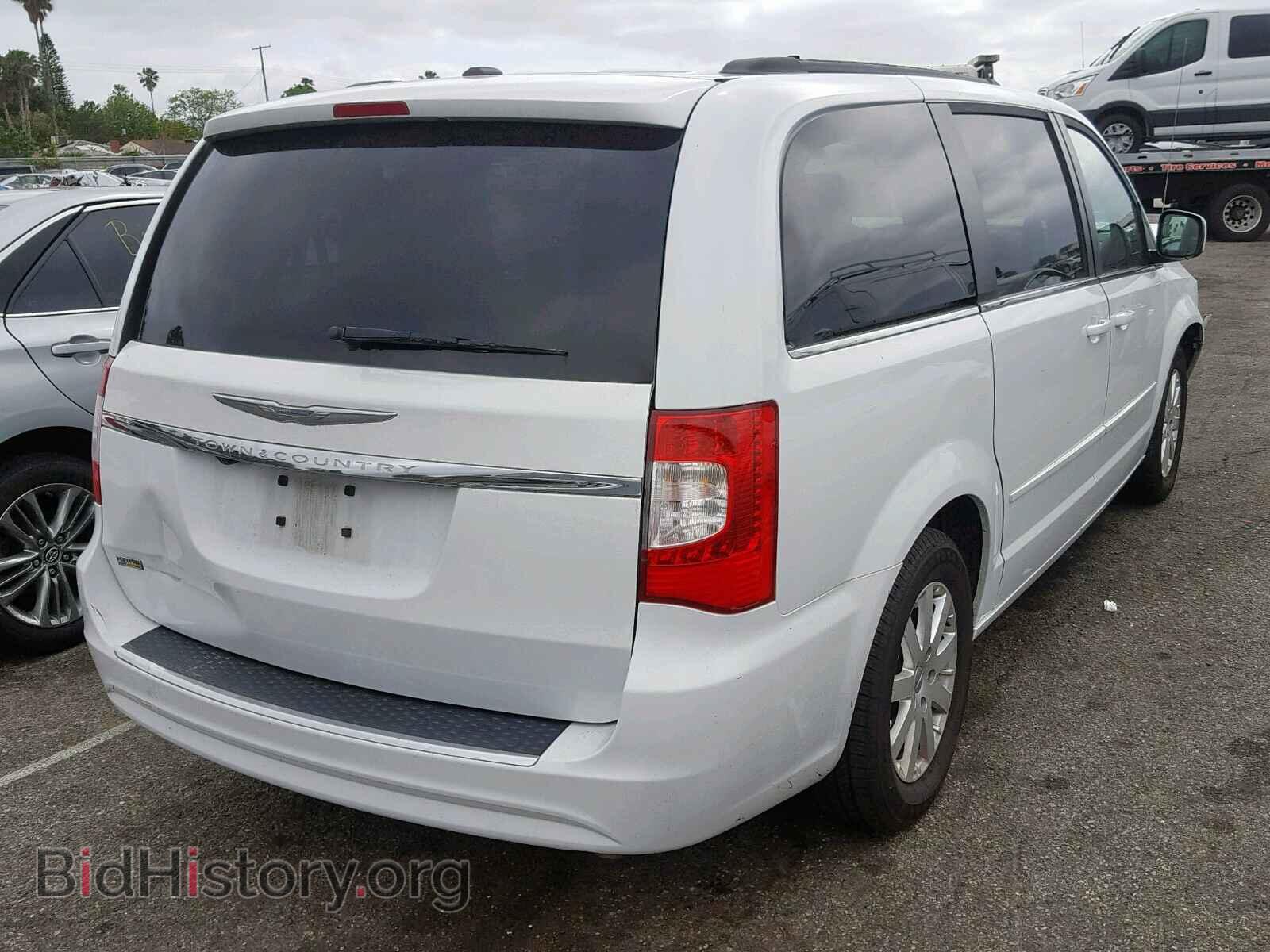 2015 CHRYSLER TOWN & COU - VIN: 2C4RC1AG2FR672656 - Фото 4