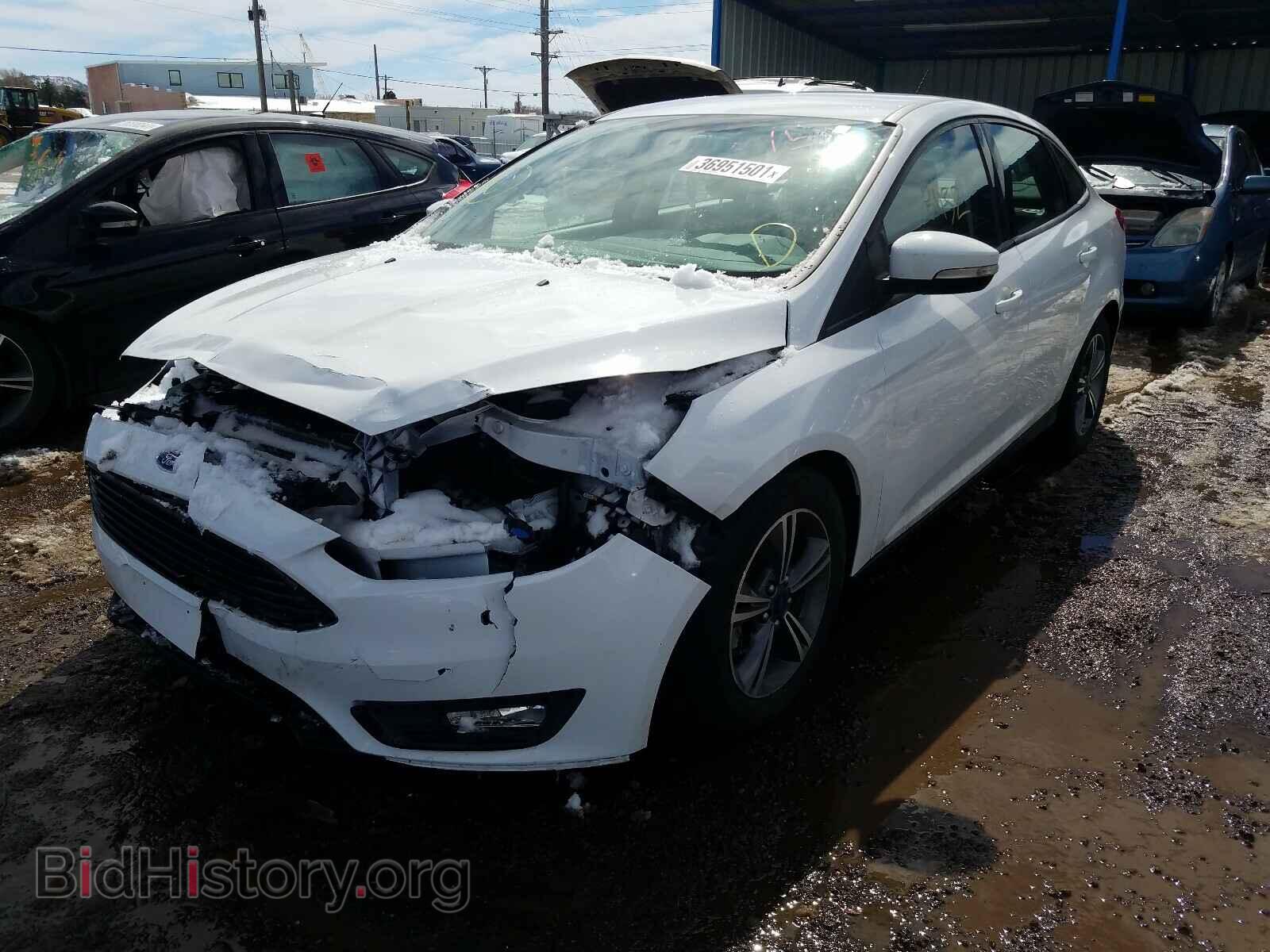2018 FORD FOCUS - VIN: 1FADP3FE7JL223644 - Фото 2