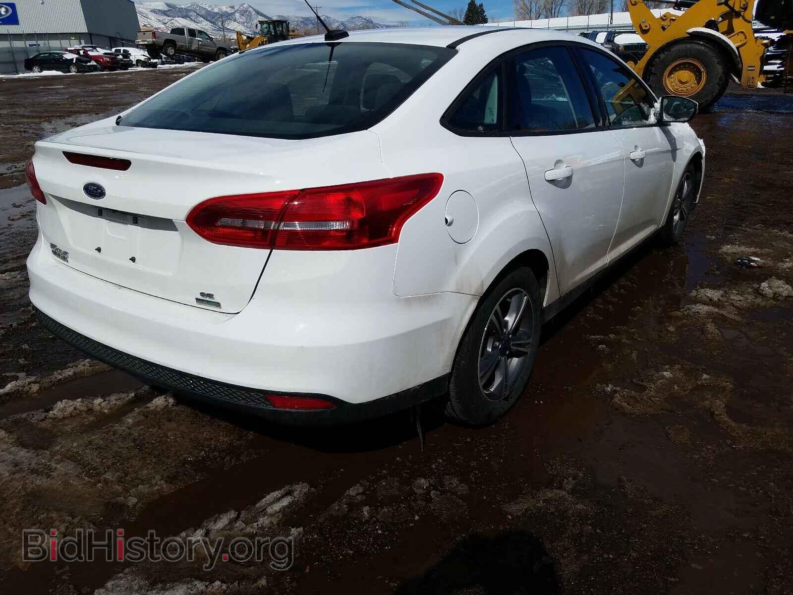 2018 FORD FOCUS - VIN: 1FADP3FE7JL223644 - Фото 4