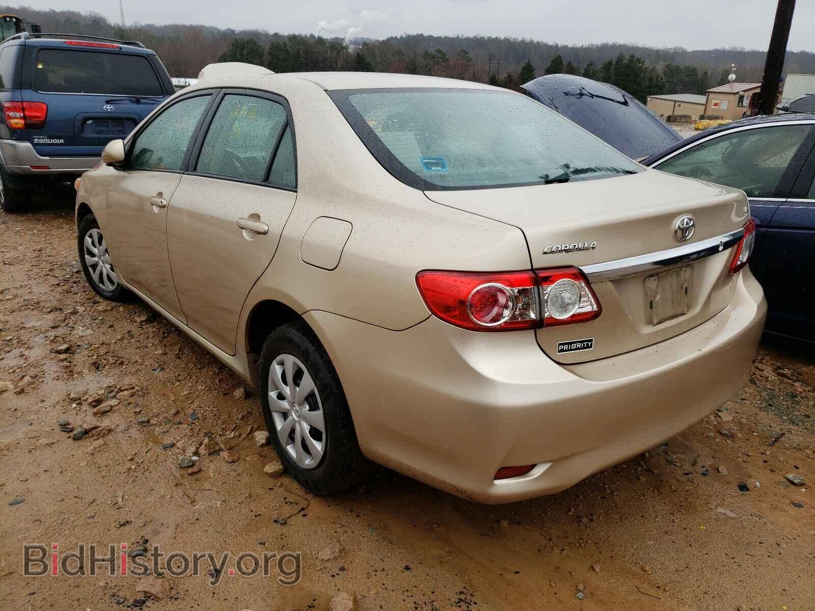 2011 TOYOTA COROLLA - VIN: 2T1BU4EE7BC736113 - Фото 3
