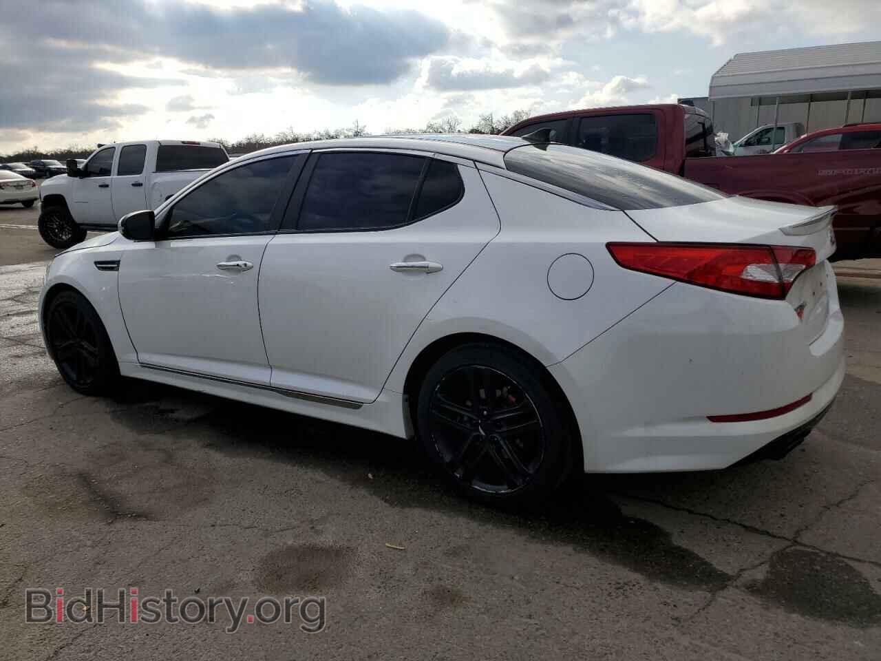 2013 KIA OPTIMA - VIN: 5XXGR4A63DG242977 - Фото 2