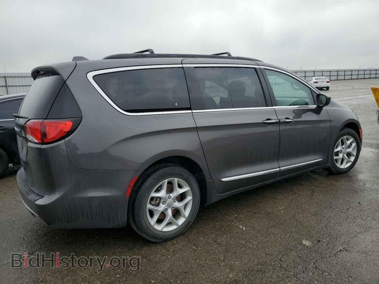 2017 CHRYSLER PACIFICA - VIN: 2C4RC1BGXHR810512 - Photo 3