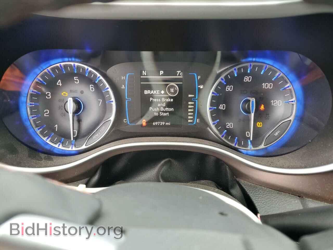 2017 CHRYSLER PACIFICA - VIN: 2C4RC1BGXHR810512 - Photo 9