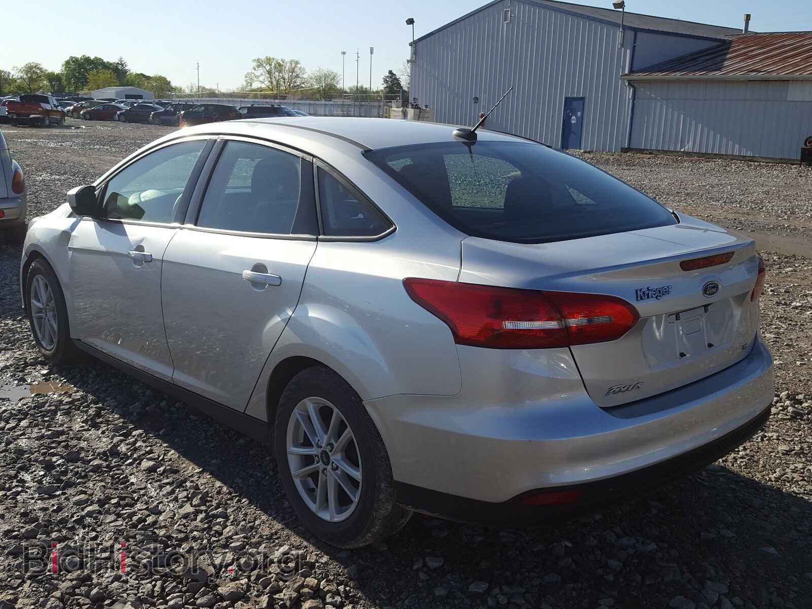 2018 FORD FOCUS - VIN: 1FADP3F29JL203580 - Фото 3