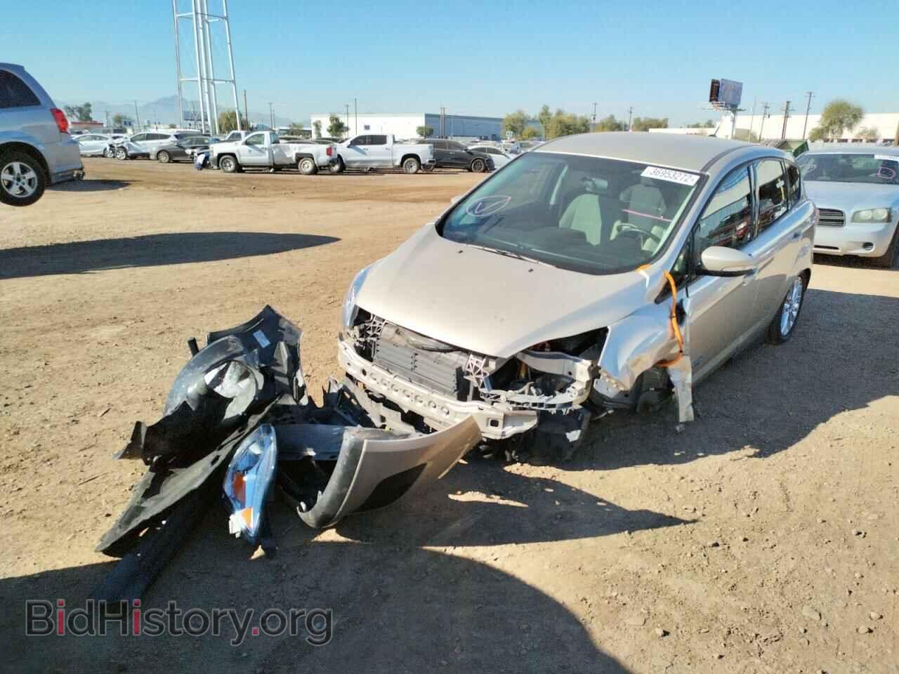 2017 FORD CMAX - VIN: 1FADP5EU0HL103800 - Фото 2
